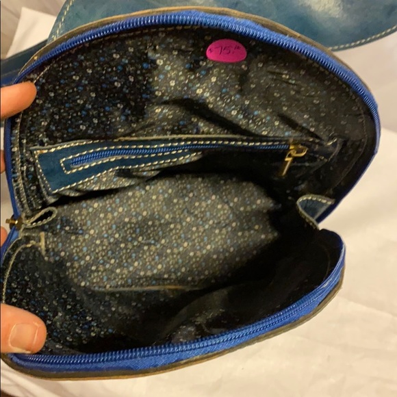 Moroccan Leather Crossbody Backpack - Picture 7 of 11